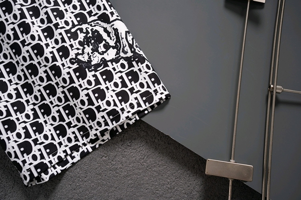 ブランドハーフパンツ角部分ディテール